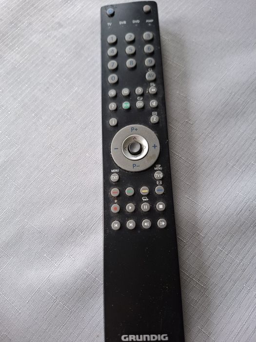 Pilot do telewizora Grundig