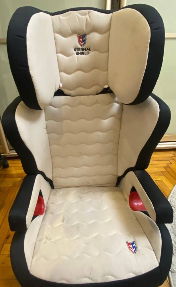 Продається авто крісло