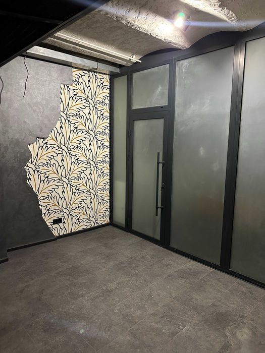 Оренда приміщення на вул. Басейна 12, площа 650