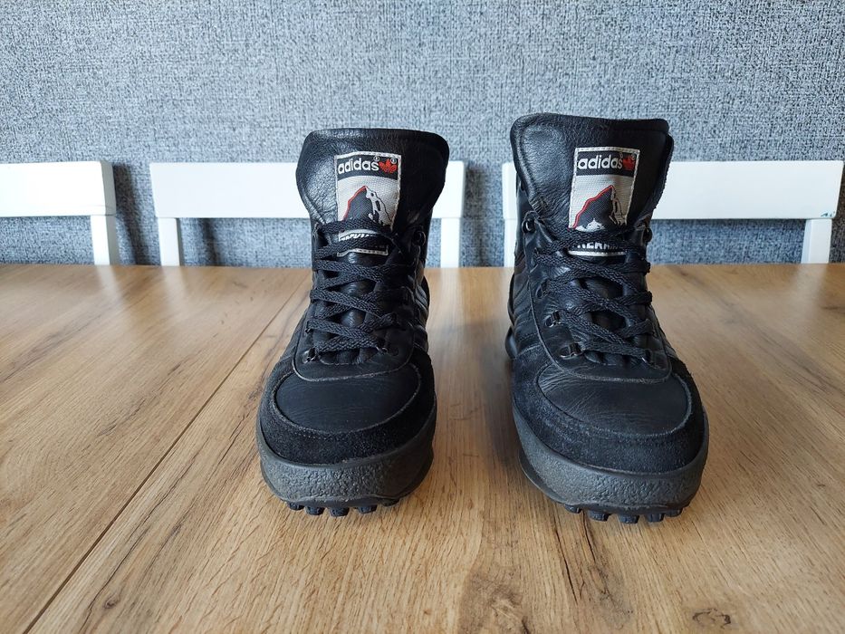 Трекінгові черевики Adidas Югославія