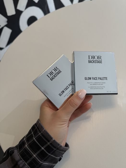 Палетка хайлайтерів Dior Glow Face Palette 001