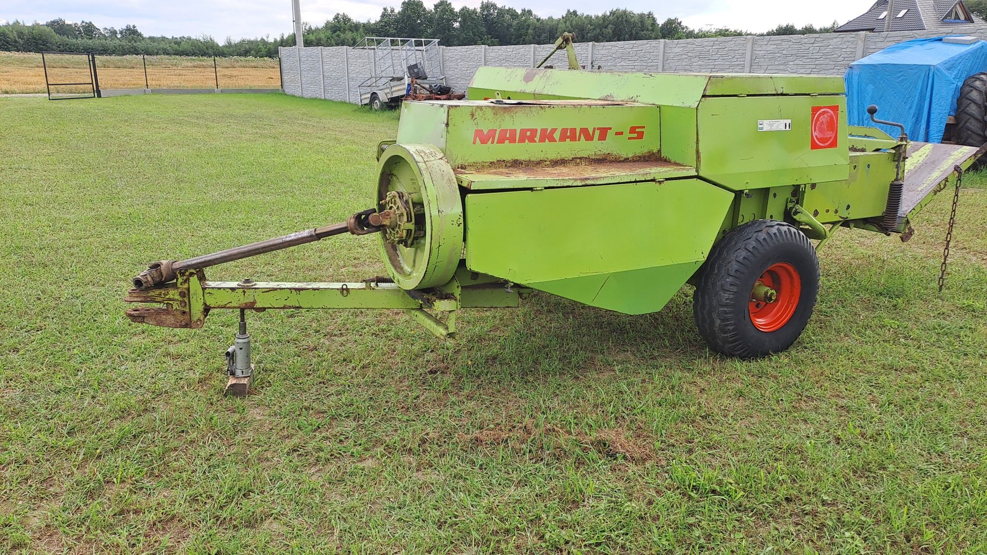 Prasa kostkujaca Claas Markant 5/C-330 Władimirec T25 jak Sipma Z-224