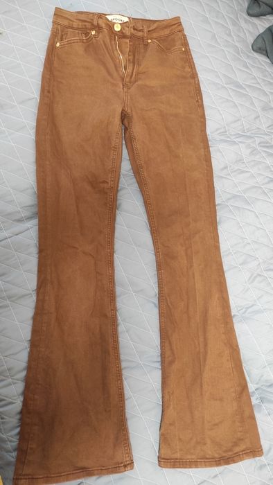 Трендові джинси кльош шоколад