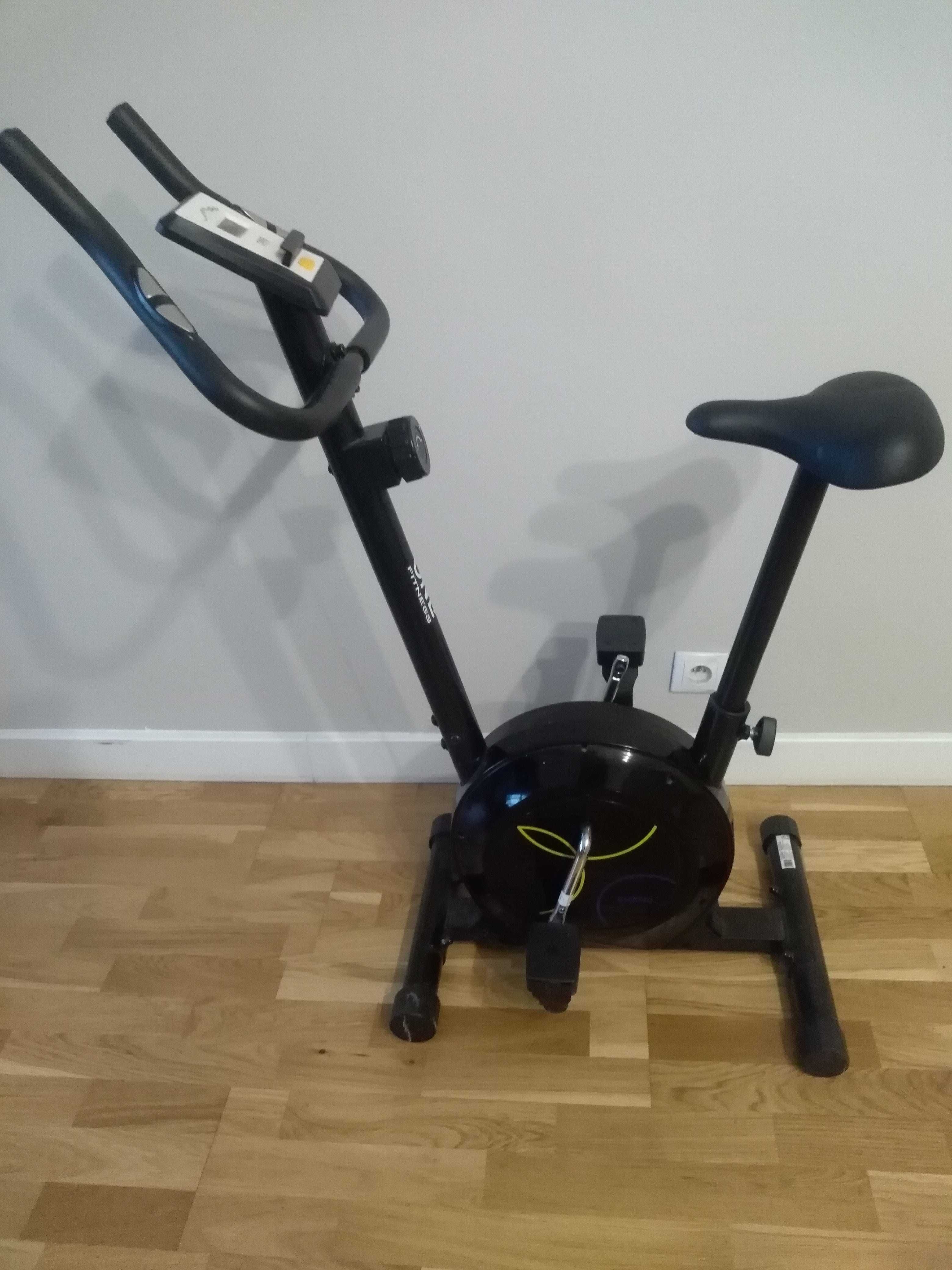 Rower mechaniczny RM8740 czarny