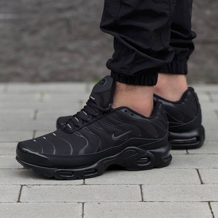 Nike Air Max Plus TN чорні