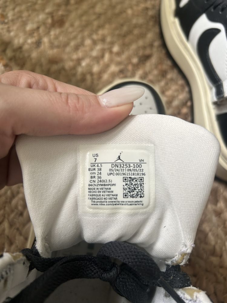 Nike air jordan high platform
