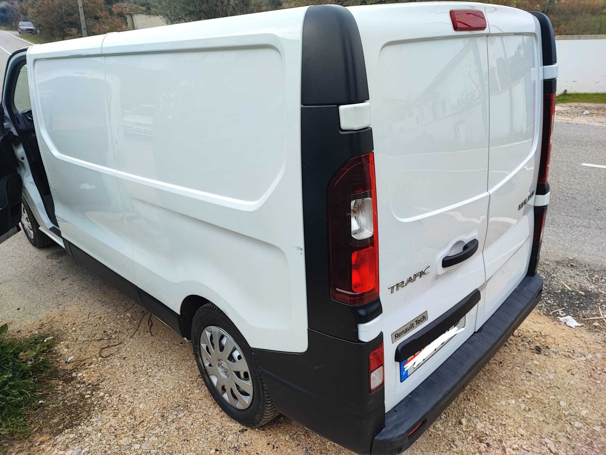 Renault Trafic 2.0DCI L2H1 c/extras