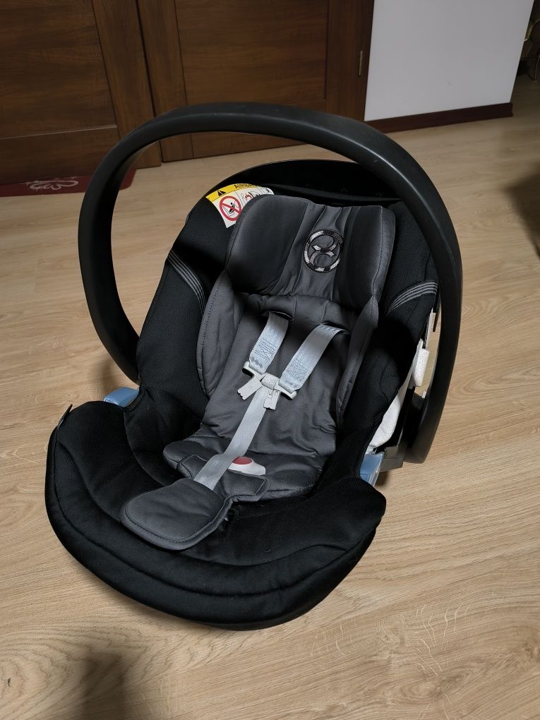 Fotelik samochodowy dla dziecka Cybex Aton 4 0-13kg po jednym dziecku