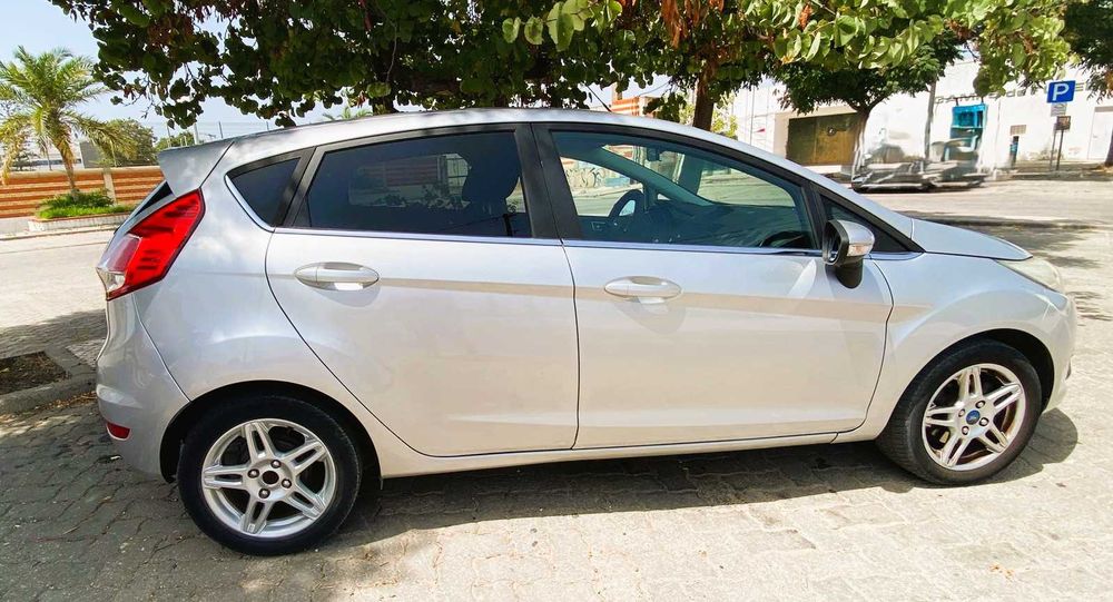 Ford Fiesta 1.0 Ti-VCT Titanium - 14