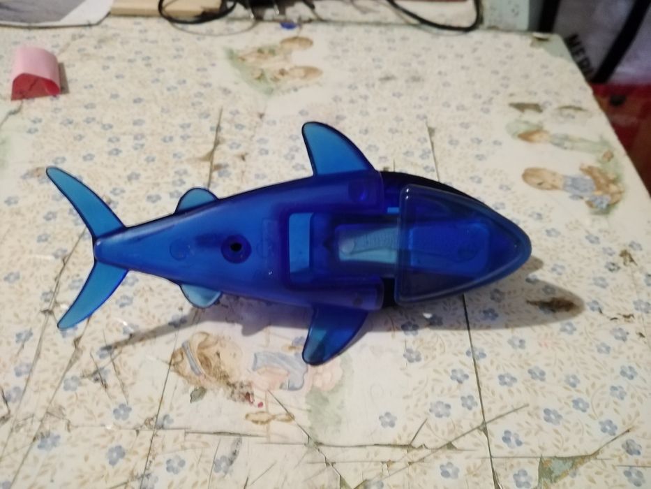 Vendo para trabalho de escola bom estado