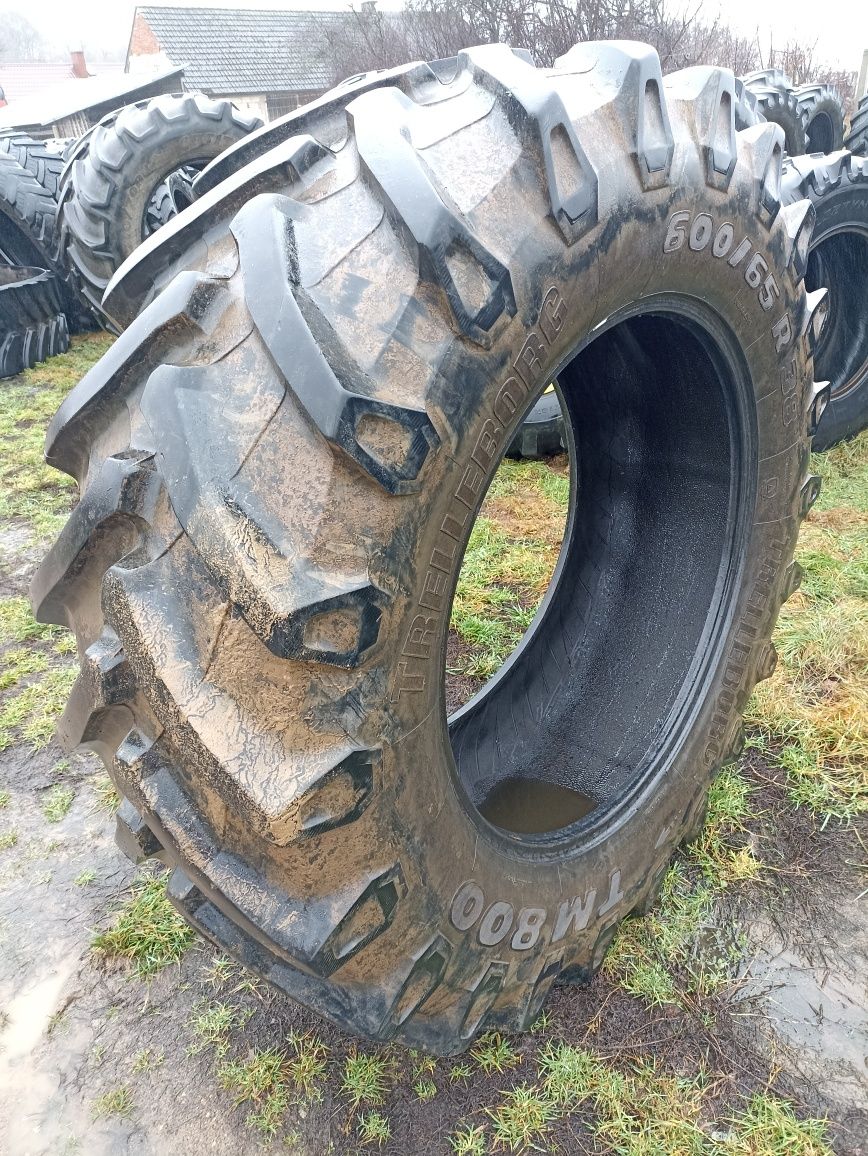 Wzmocniona opona TRELLEBORG TM 800  600/65 R - 38 stan Bardzo Dobry