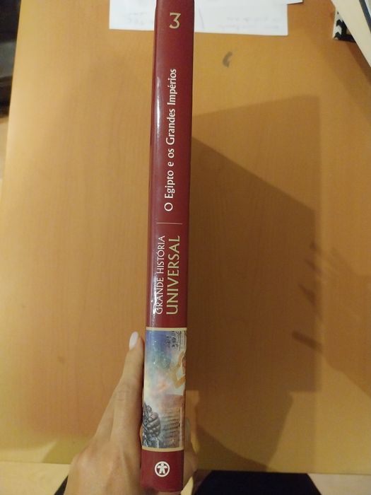 Livro sobre o Egipto