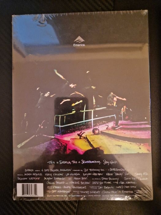 EMERICA DVD/PHOTOBOOK Set - Limitowana Kolekcja