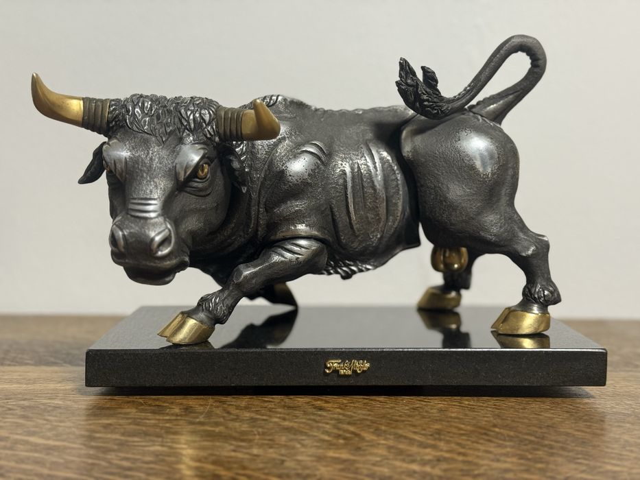 Фігурка механічна «Бик». Frank Meisler.