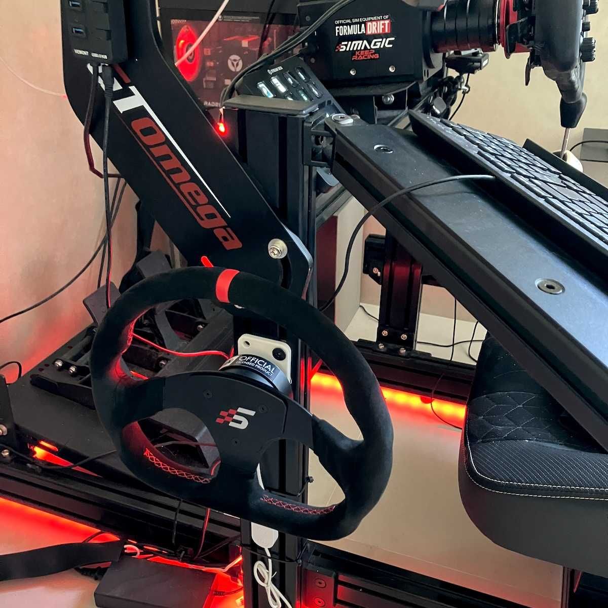 Cockpit completo de Simracing com PC