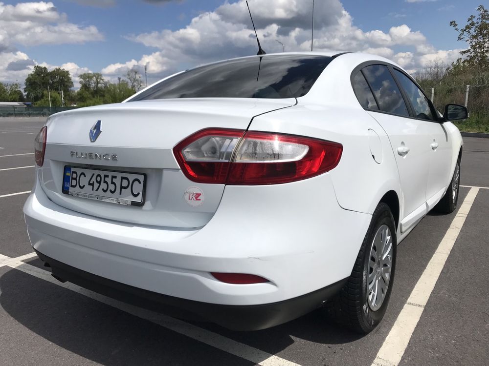 Renault fluence 2010 автомат