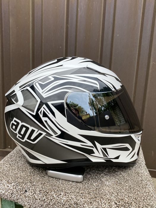 Продам шлем agv k3 sv