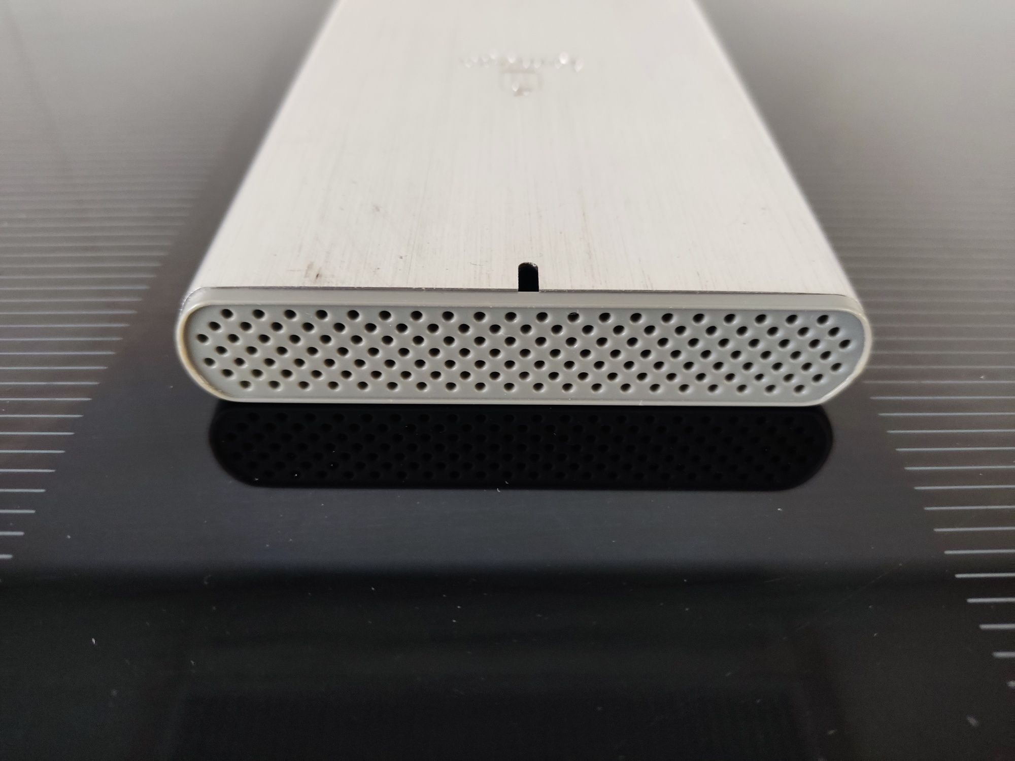 Caixa disco externo Iomega 500Gb