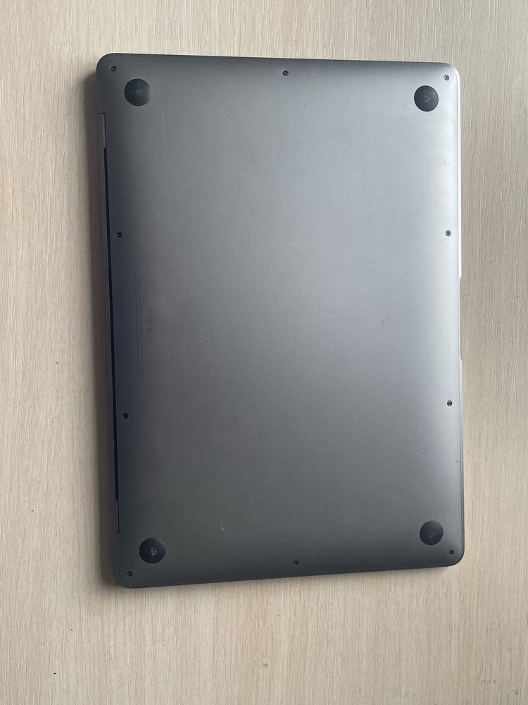 Macbook m1 8/256