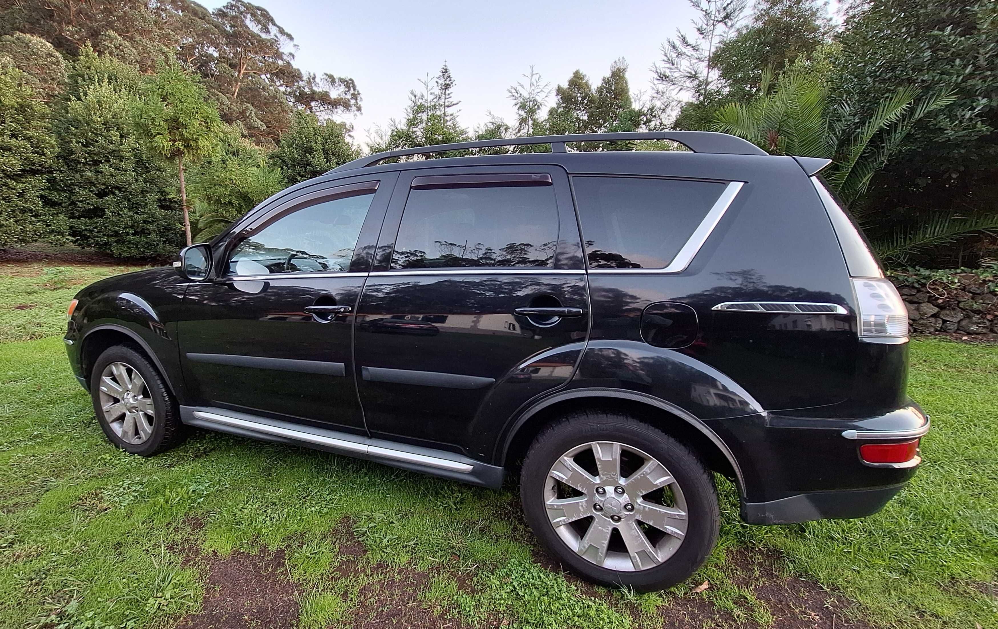 Mitsubishi Outlander 7 lugares, Diesel 2011