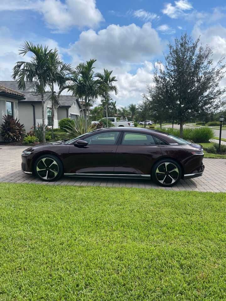 2023   Lucid  Air