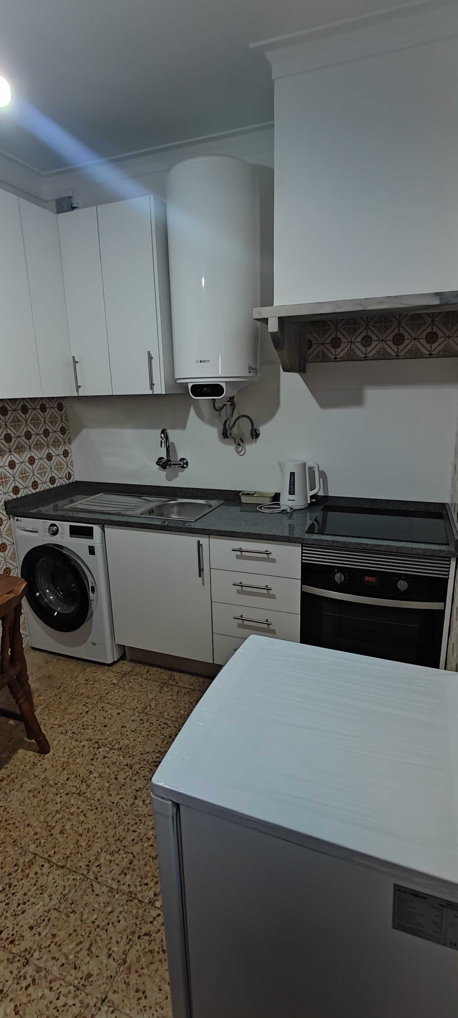 Quartos para Estudantes/Professores/Recém Licenciados em Lisboa