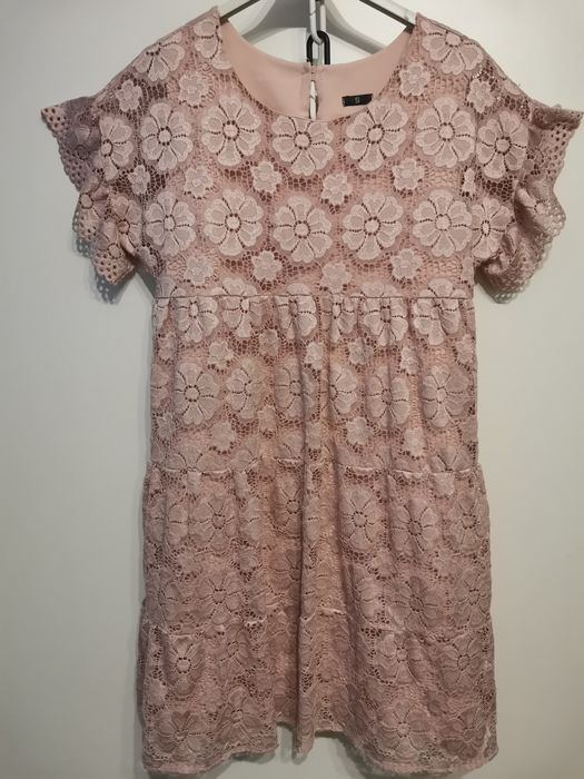 Elegancka sukienka damska Prestge rozm S, pudrowy róż, koronka