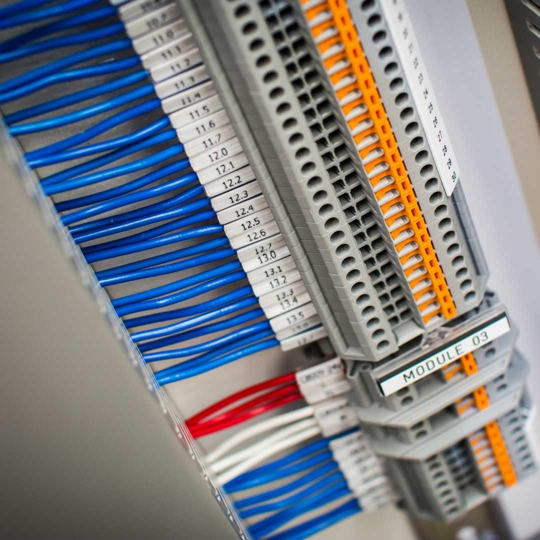 Elektryk Rzeszów i okolice – Profesjonalne Usługi Elektryczne!