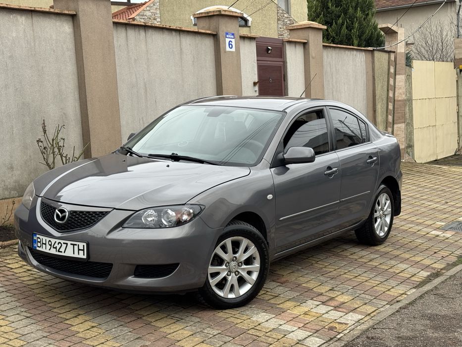 Продам Mazda 3 в очень ухоженном состоянии