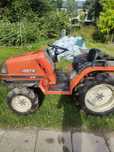Kubota aste 17 konna traktorek ogrodniczy wąski