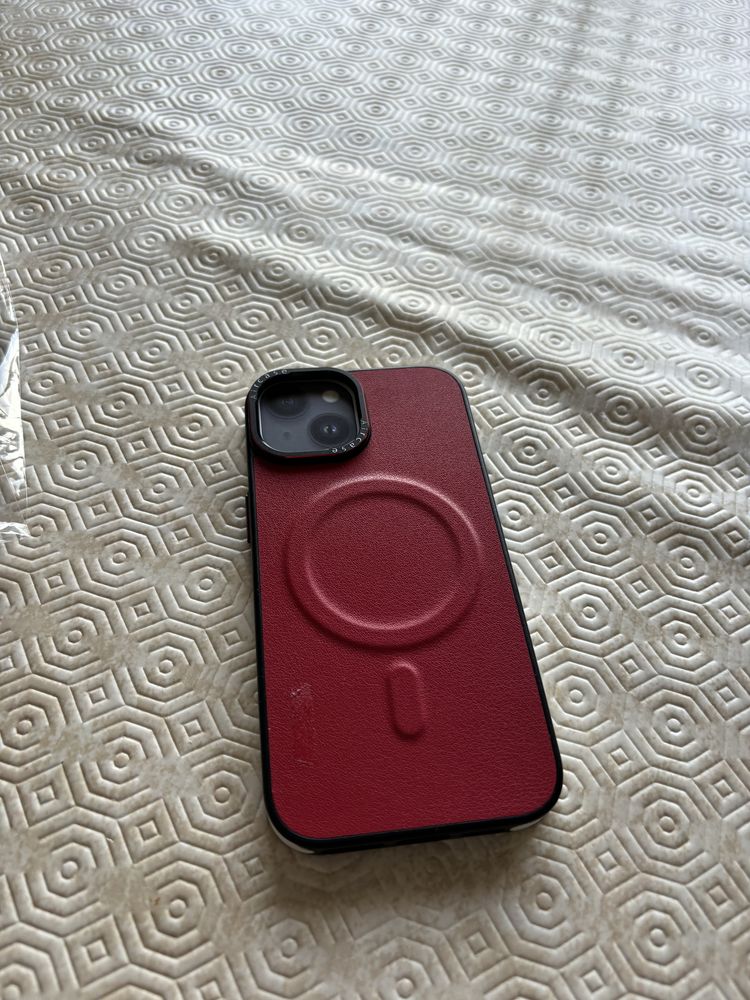 Capa iphone 15 preta/cinzenta/vermelha
