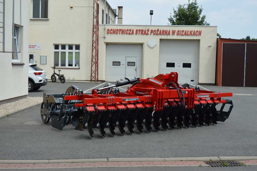 Brona talerzowa Discovery 400 Hydro | DA Landtechnik | Talerzówka 4 m|