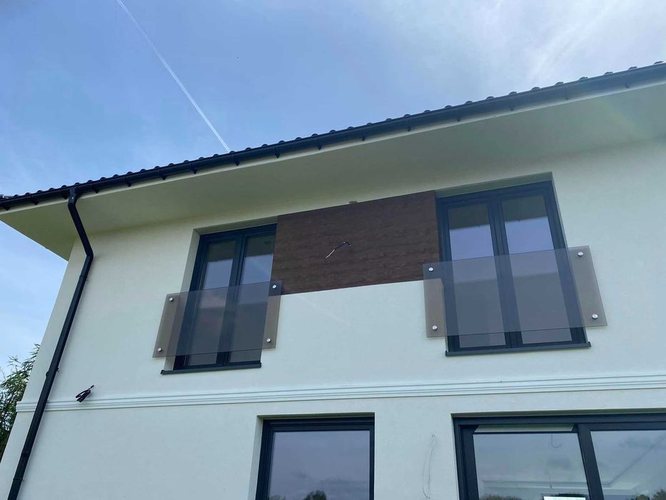 Balustrada szklana ,  stal nierdzewna