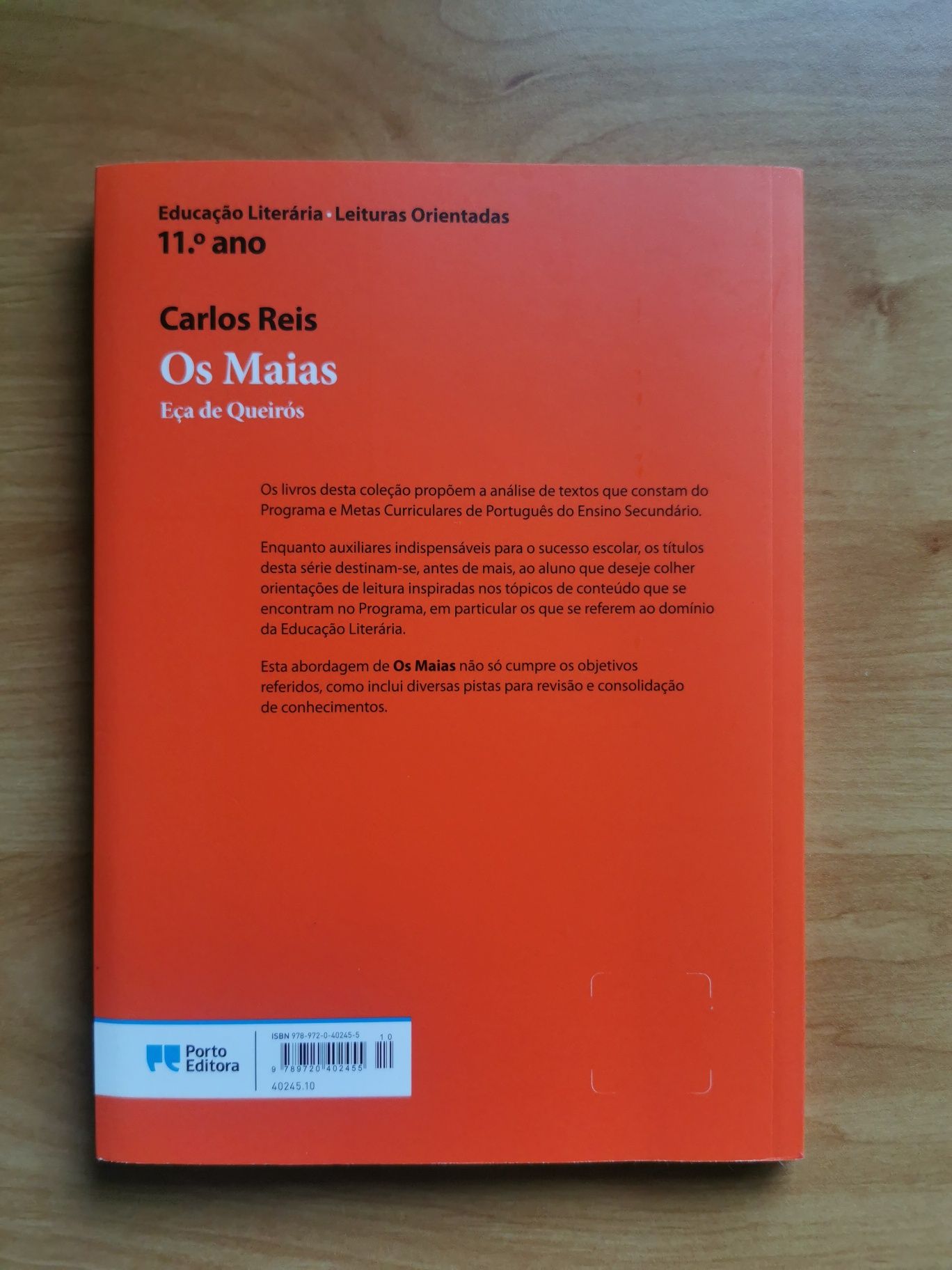 Livro de revisão e consolidação "Os Maias"