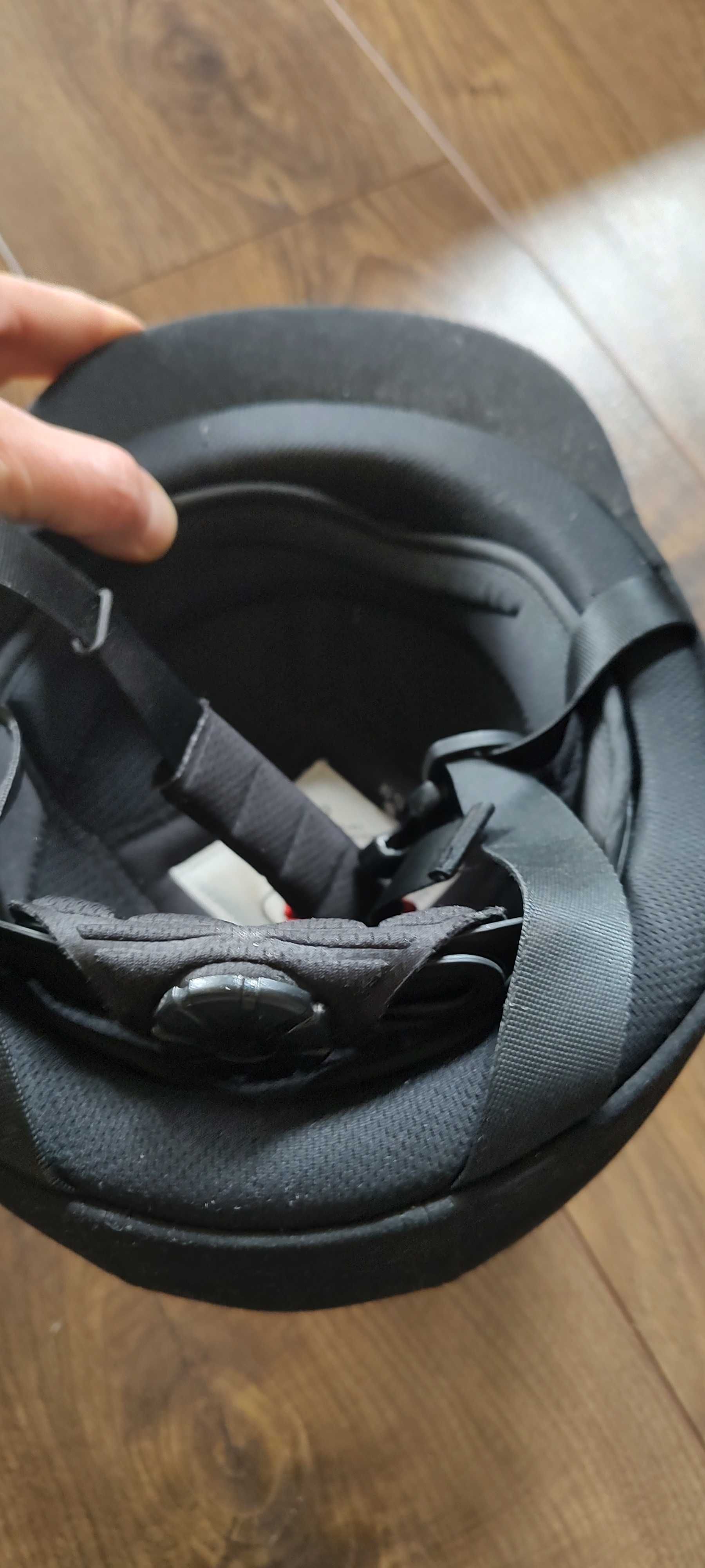 Kask do jazdy konnej, jeździecki, toczek