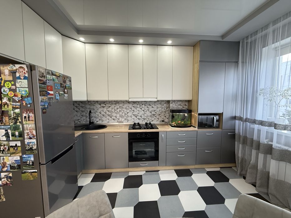 ЖК Садовий!! Квартира готова для життя!! 45м2. Не кутова