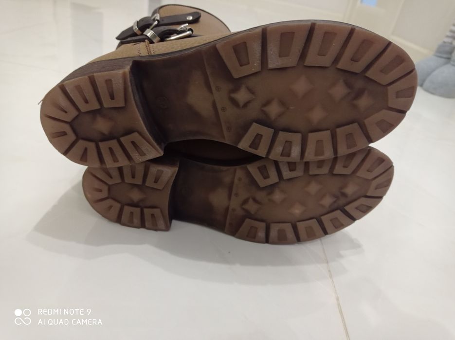 Черевики жіночі ...