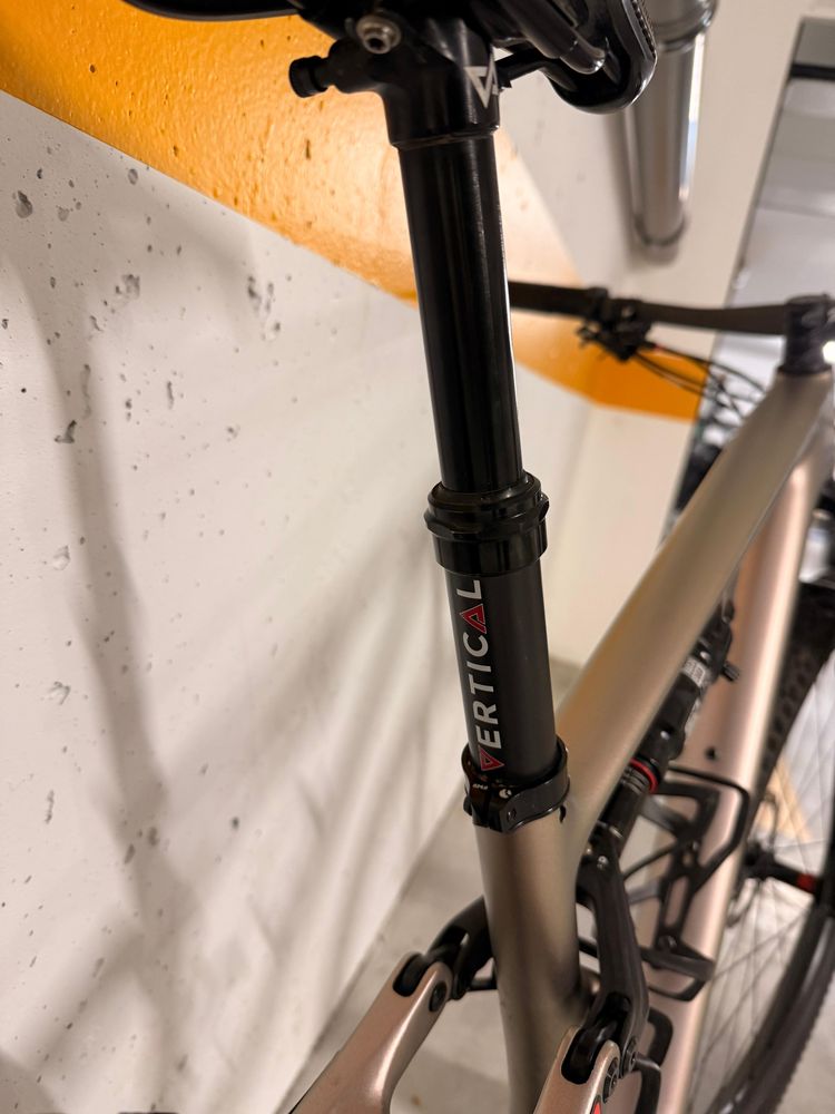 Specialized Epic Evo T-S