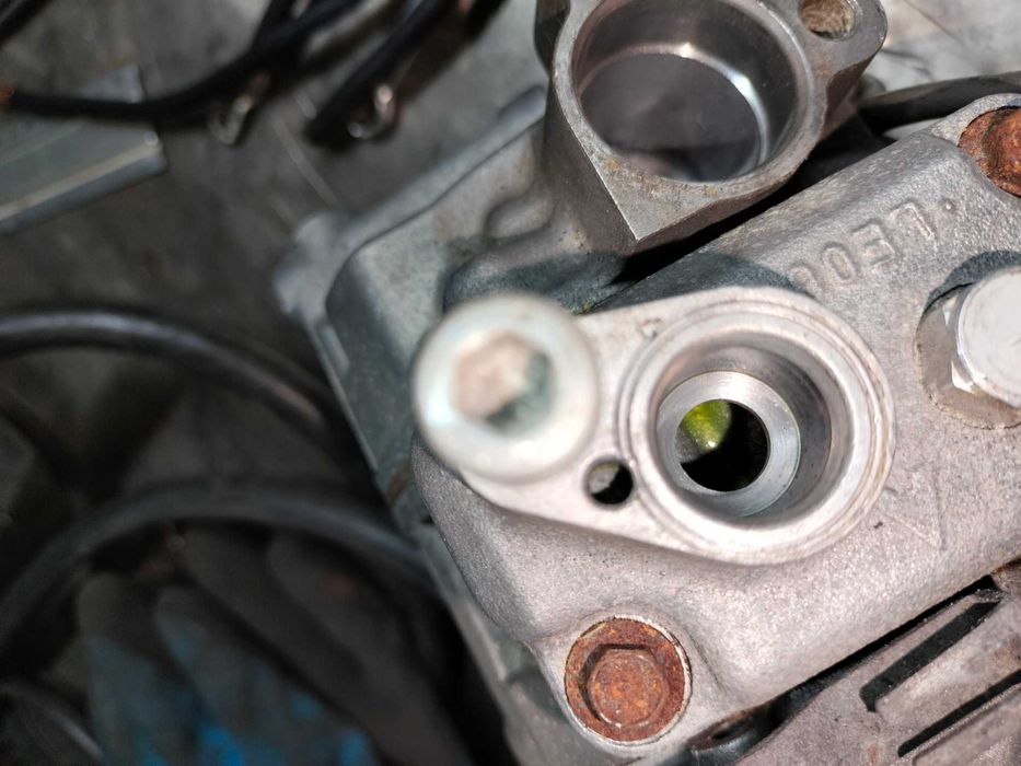 Компресор кондиціонера бмв мерседес Denso - 7seu17c