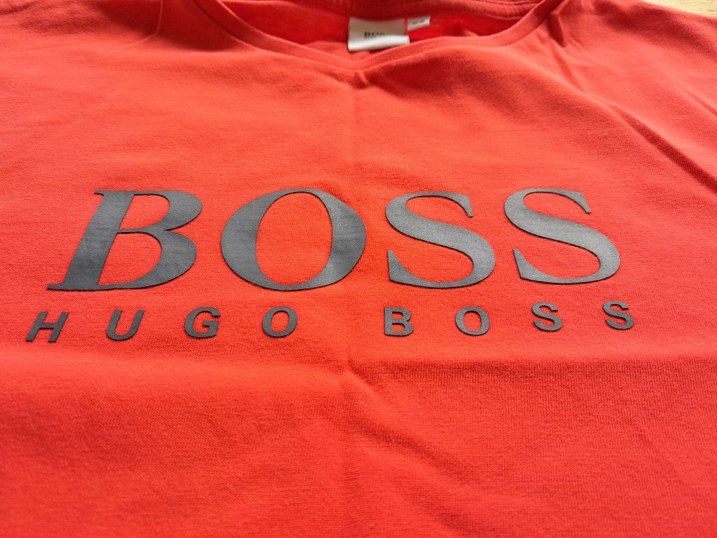 Sprzedam dwie koszulki Hugo Boss chlopiece