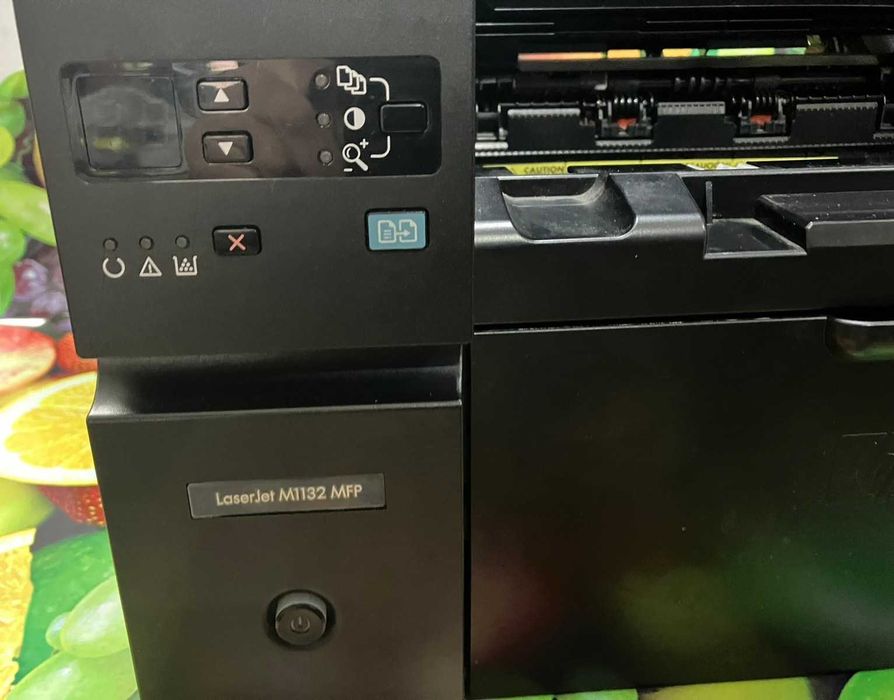 МФУ HP M1132 (+ 2 картриджа)