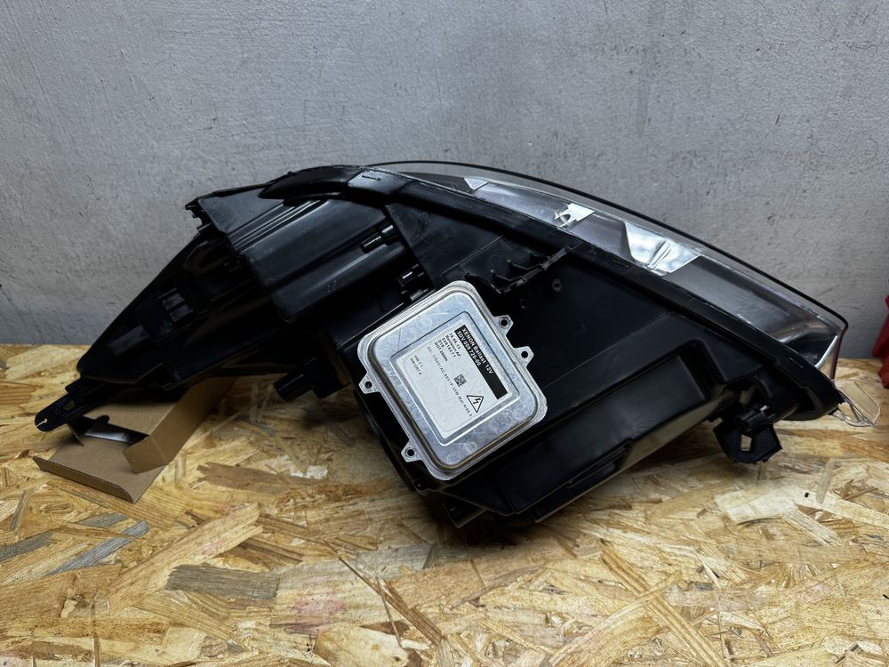 Opel Insignia A bi xenon skretny LED Prawa lampa Prawy Reflektor