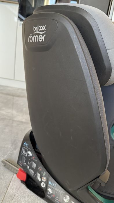 Fotelik samochodowy 15 mies - 12 lat Britax Romer Advansafix M I-Size