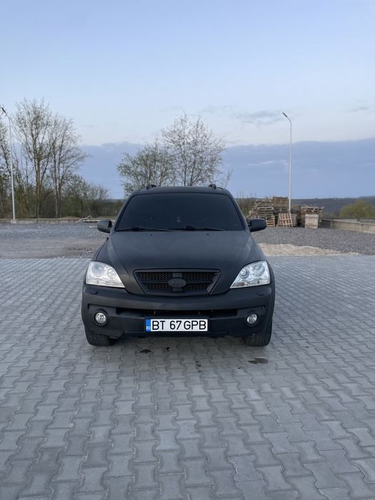 КІА соренто на повному бойовому ходу