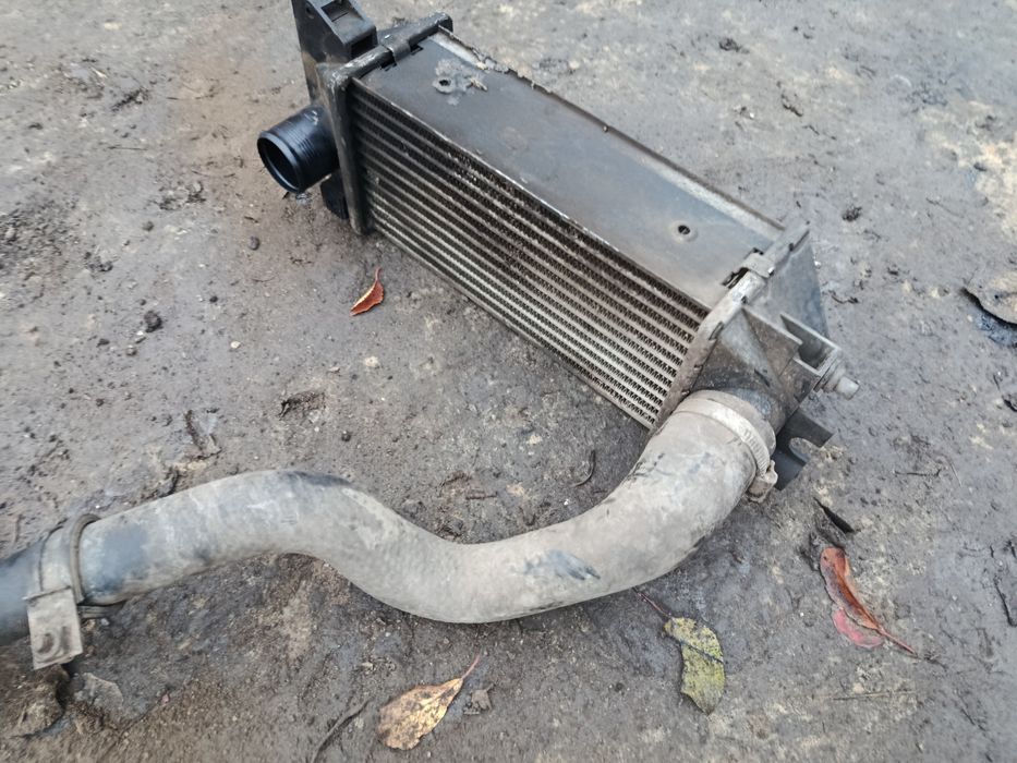 Продам интекулер Land ROVER FREELANDER 2 L Dlzel.