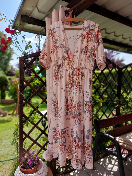 Sukienka długa zwiewna Shein L