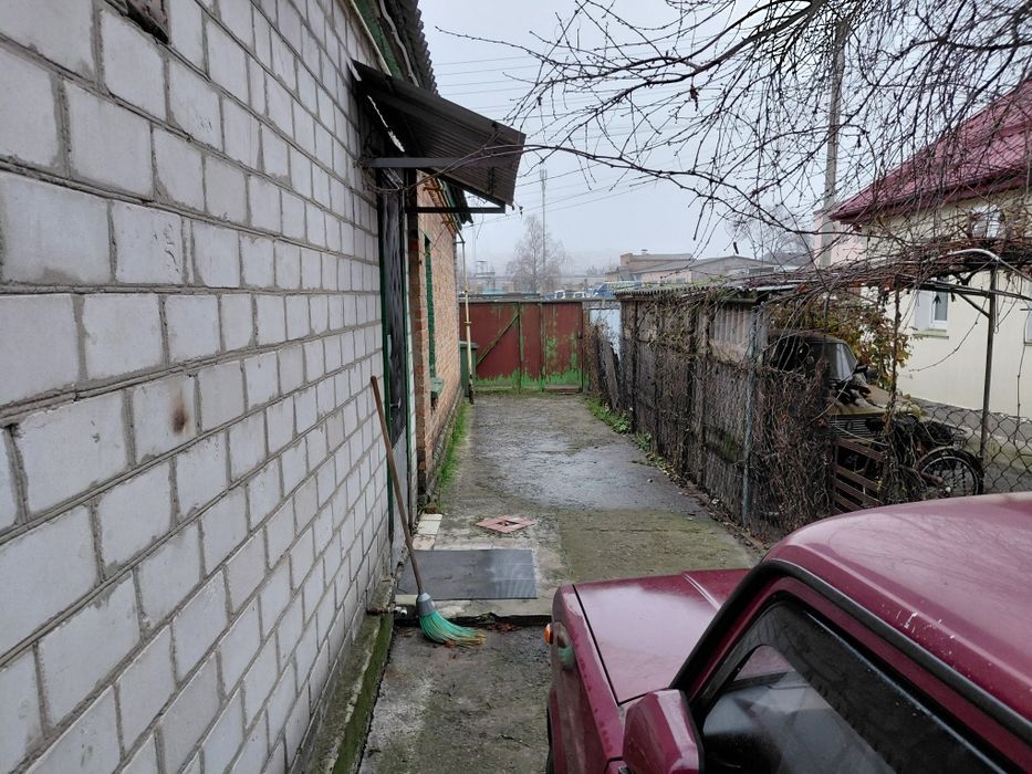 Сдам пол дома пересечение Кривалиевска - Сагайдачного.