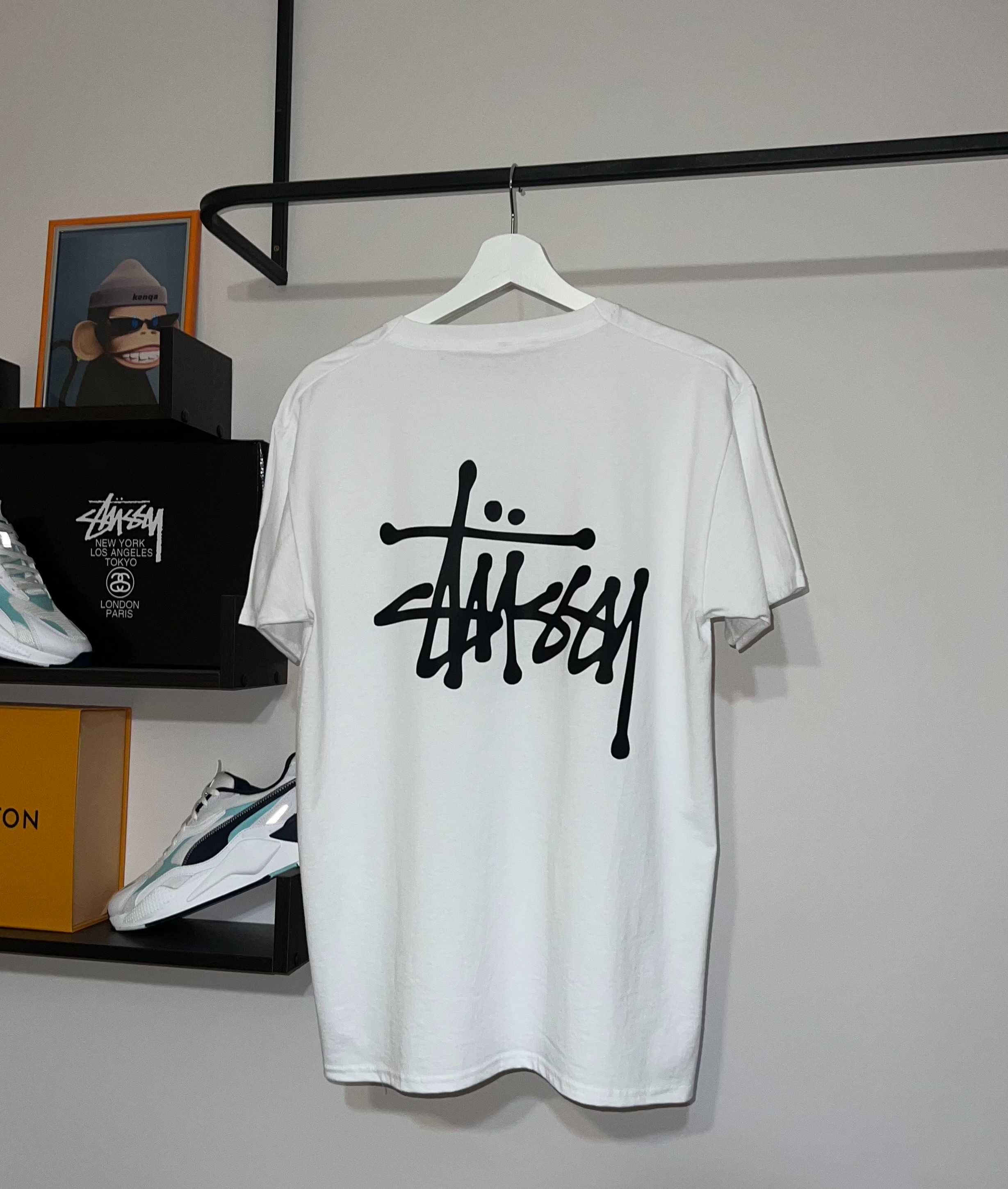 Футболка Stussy (білого кольору)