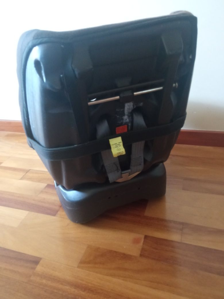 Cadeira. auto reclinável  0 - 18 k