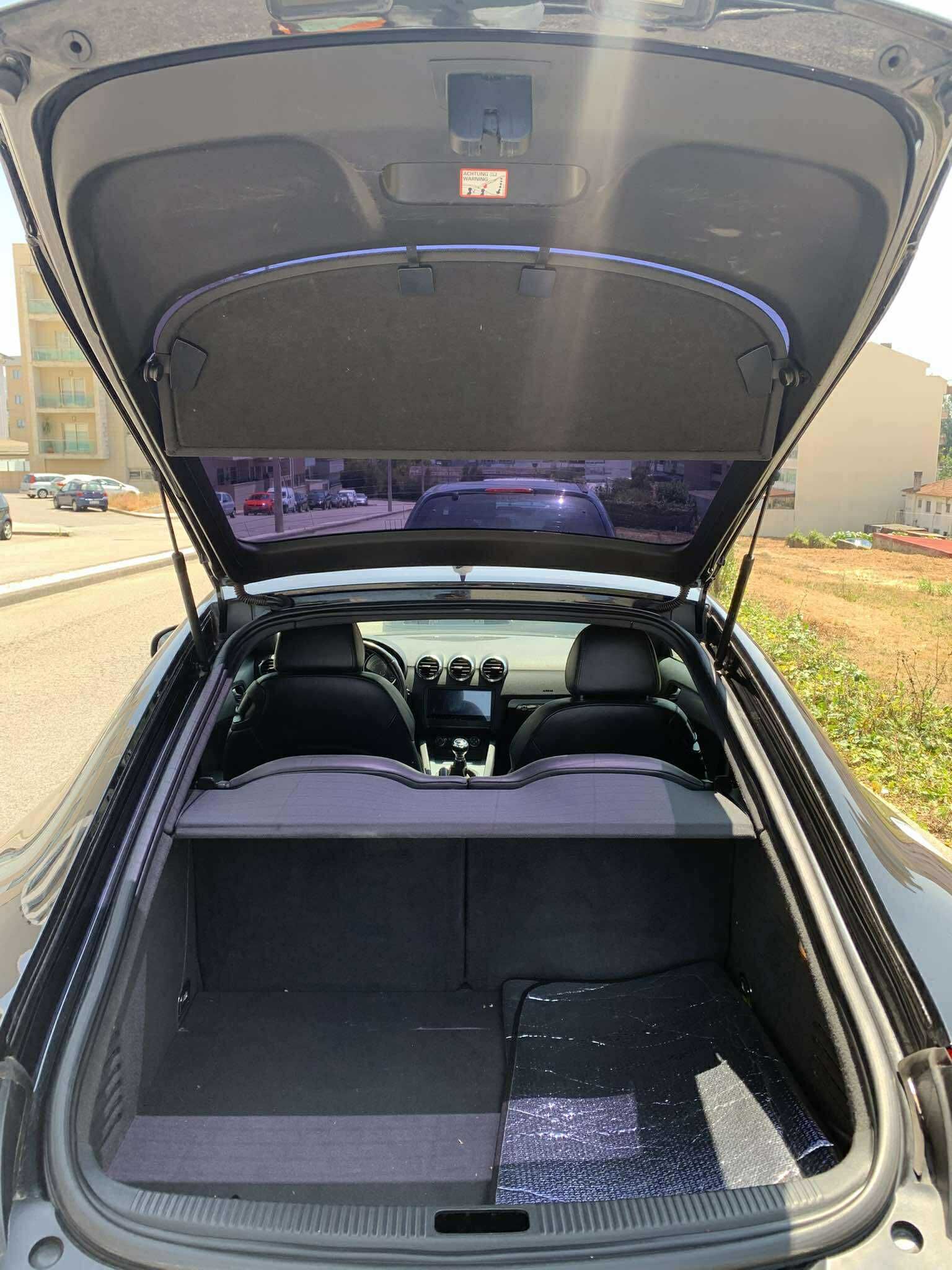 AUDI TT 2.0 TFSI (200cv) de 2007 – versão S-Line